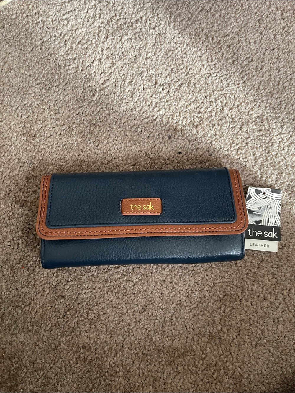 The Sak Navy and Brown Leather Iris Flap Wallet